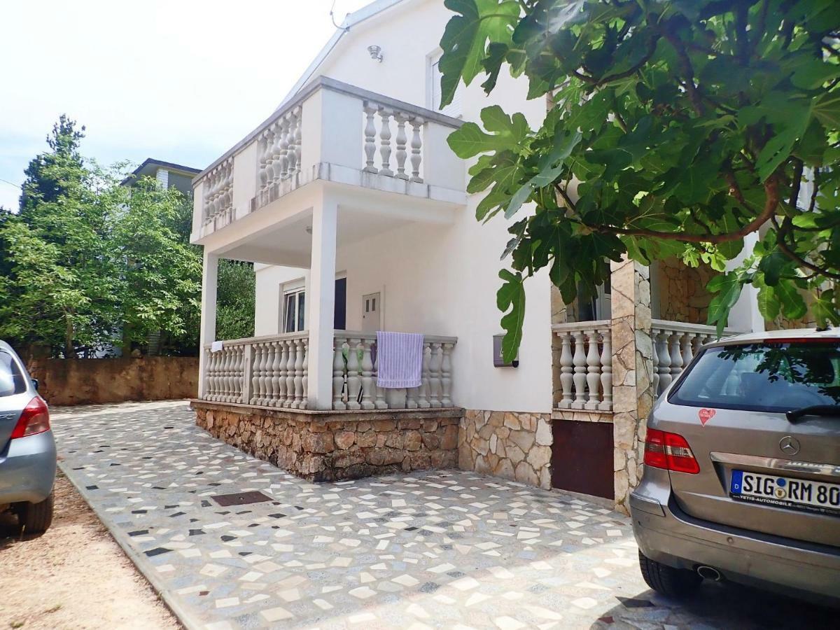 Apartments Lana - 30 M From The Sea Селине Екстер'єр фото